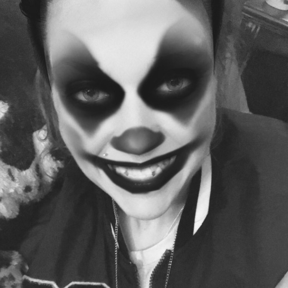 Meet your Posher, Randi - Picture 1 of 1